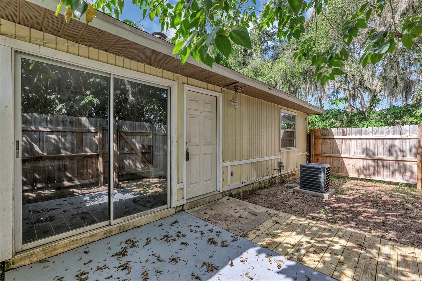 3990 SE 17TH COURT