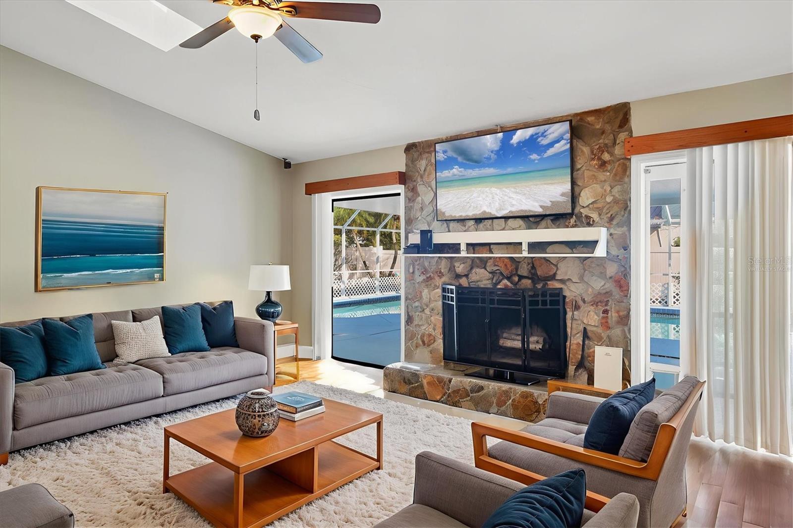 HERITAGE WEST - Residential