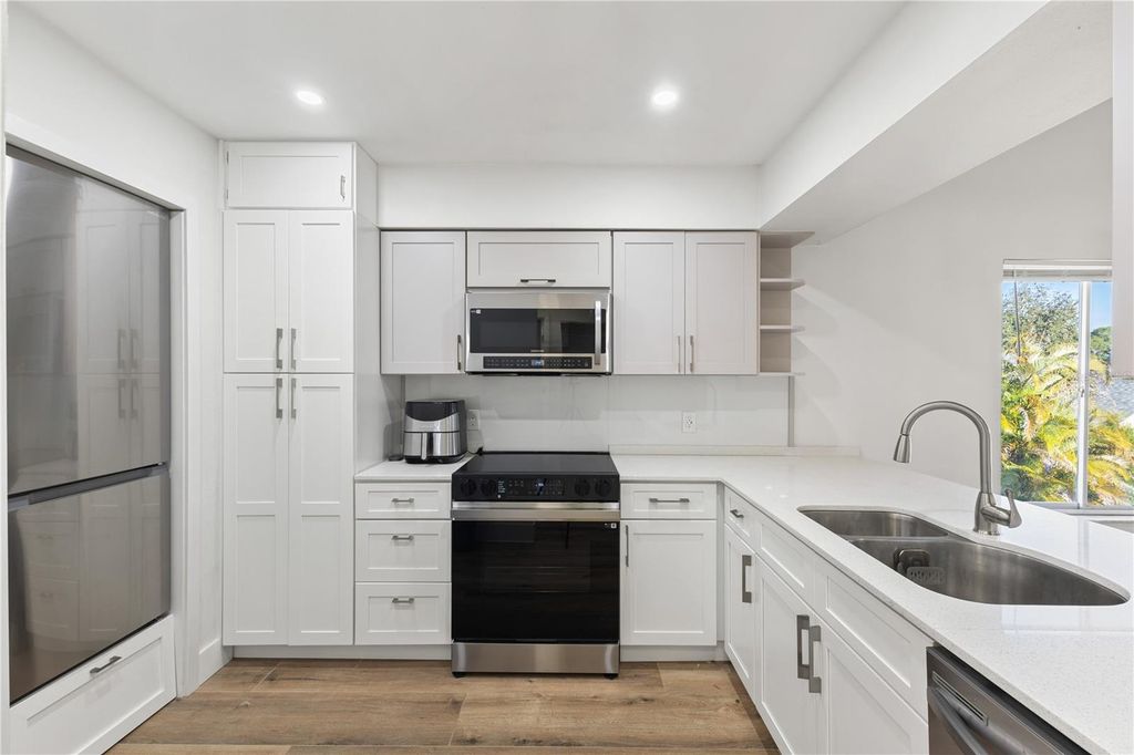 Photo of 5606 Blue Shadows Court #10, Orlando, FL 32811 (MLS # O6379534)