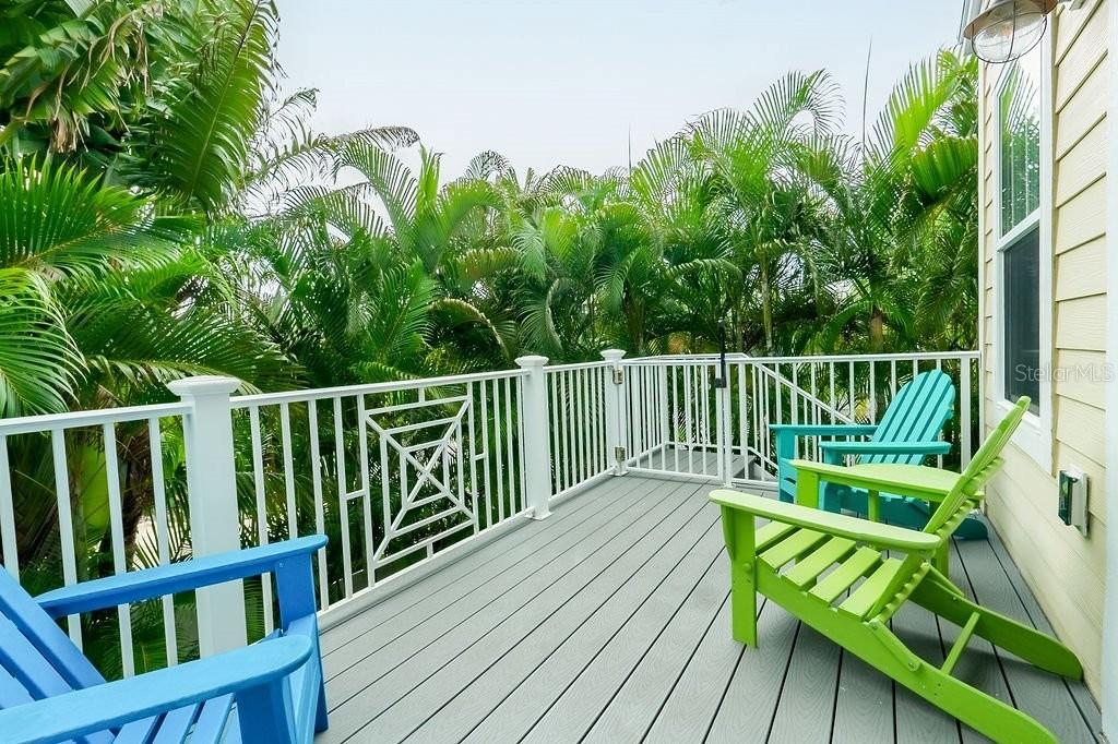 6906 HOLMES BLVD - Residential