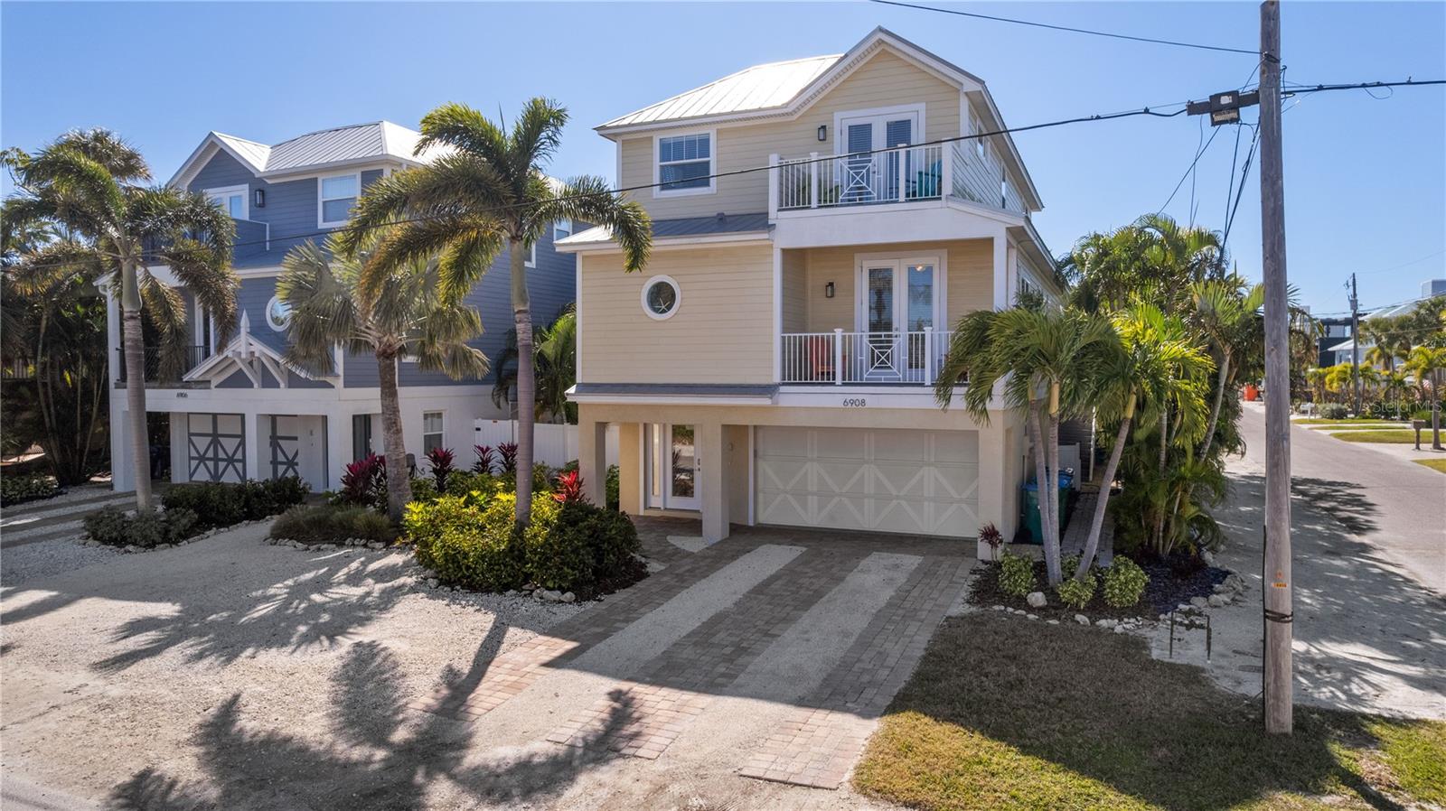 6906 HOLMES BLVD - Residential