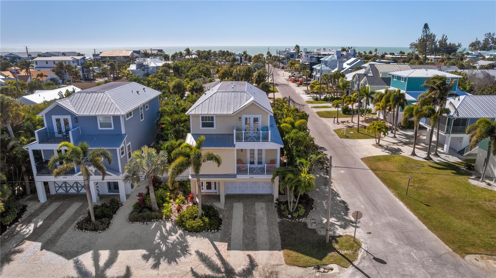 6906 HOLMES BLVD - Residential