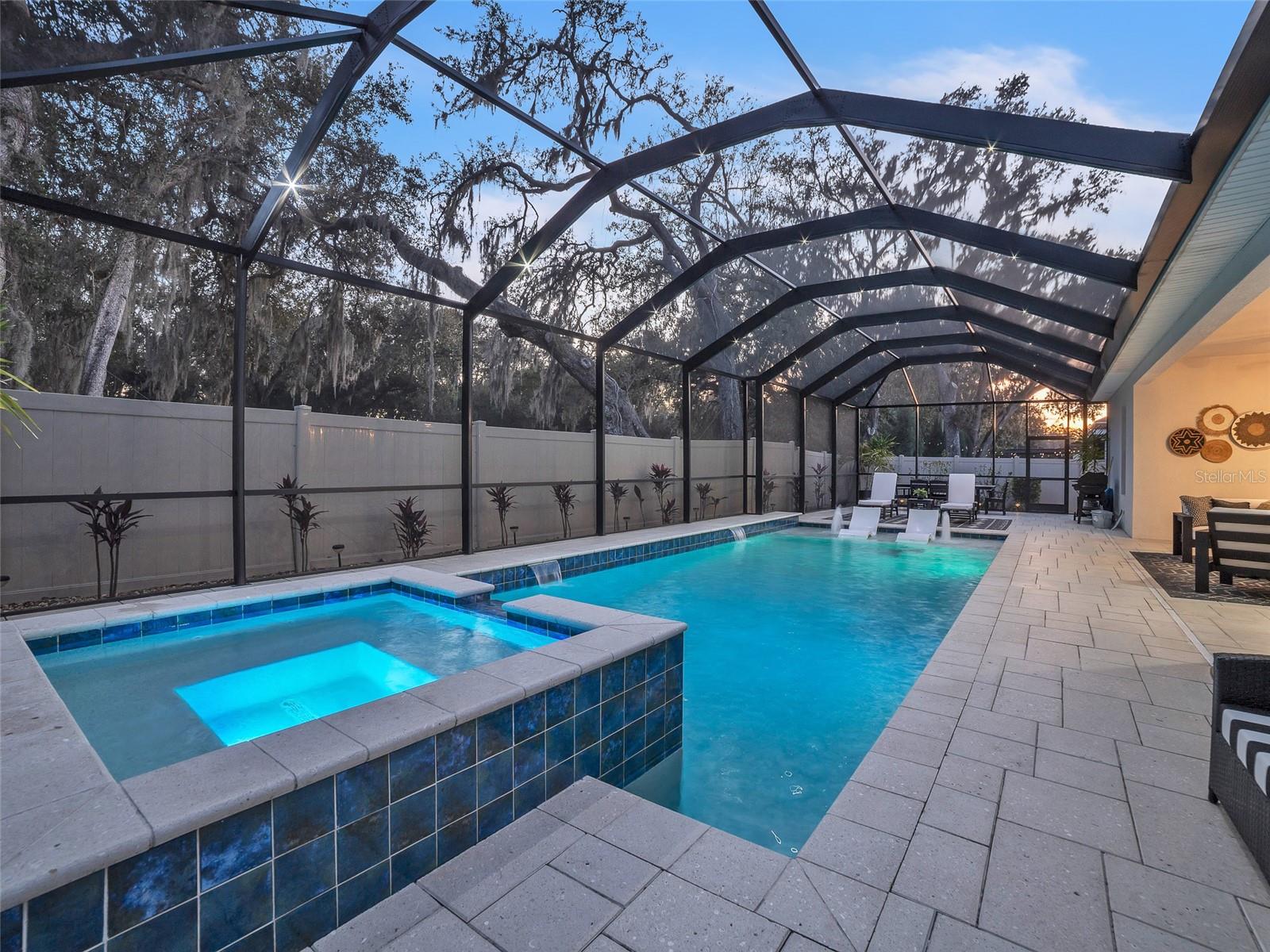 HICKORY BREEZE SUB - Residential