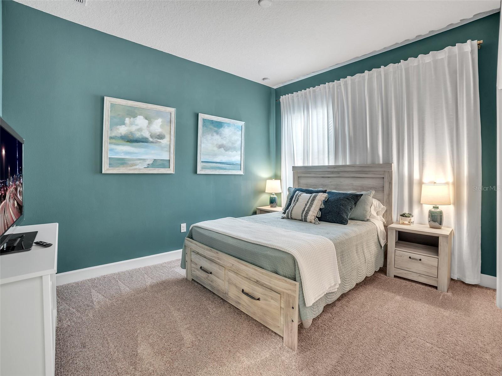 HICKORY BREEZE SUB - Residential