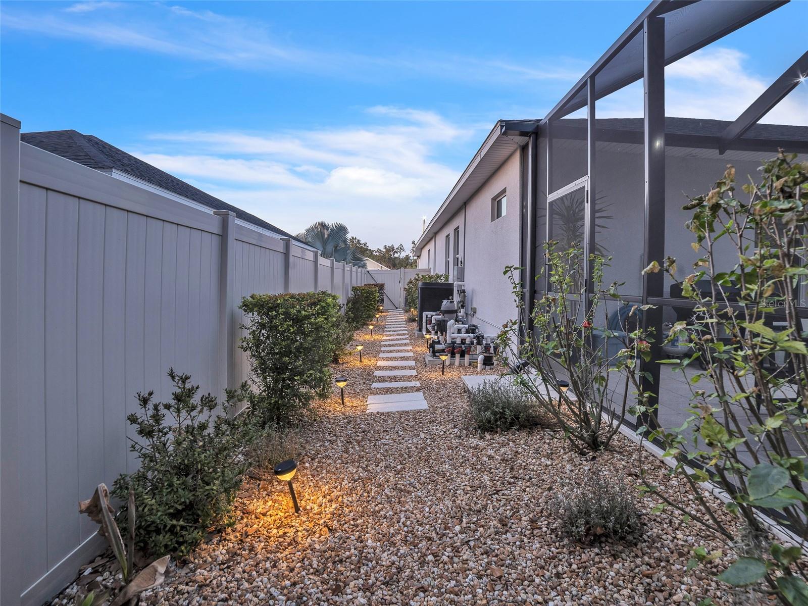 HICKORY BREEZE SUB - Residential