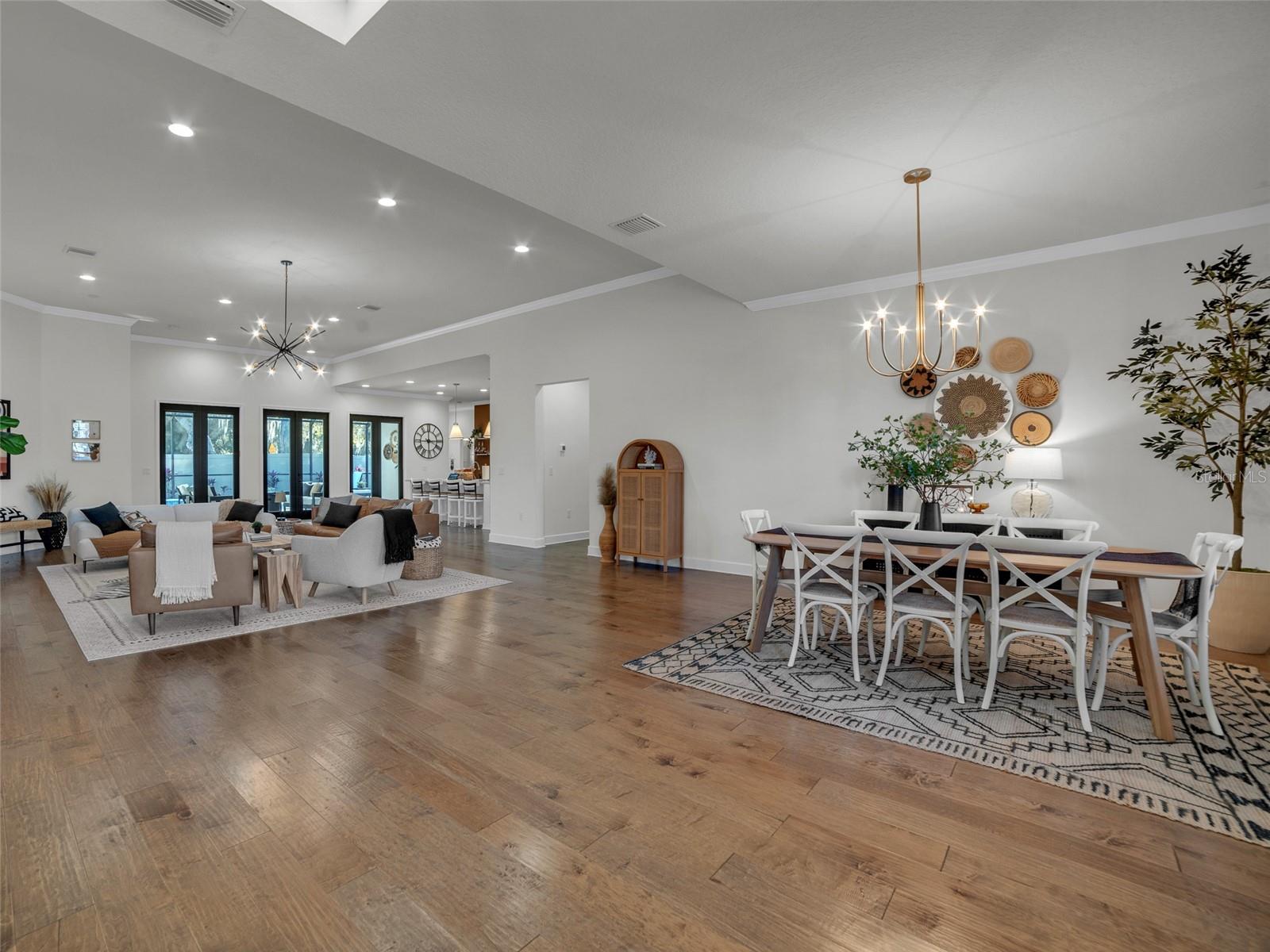 HICKORY BREEZE SUB - Residential