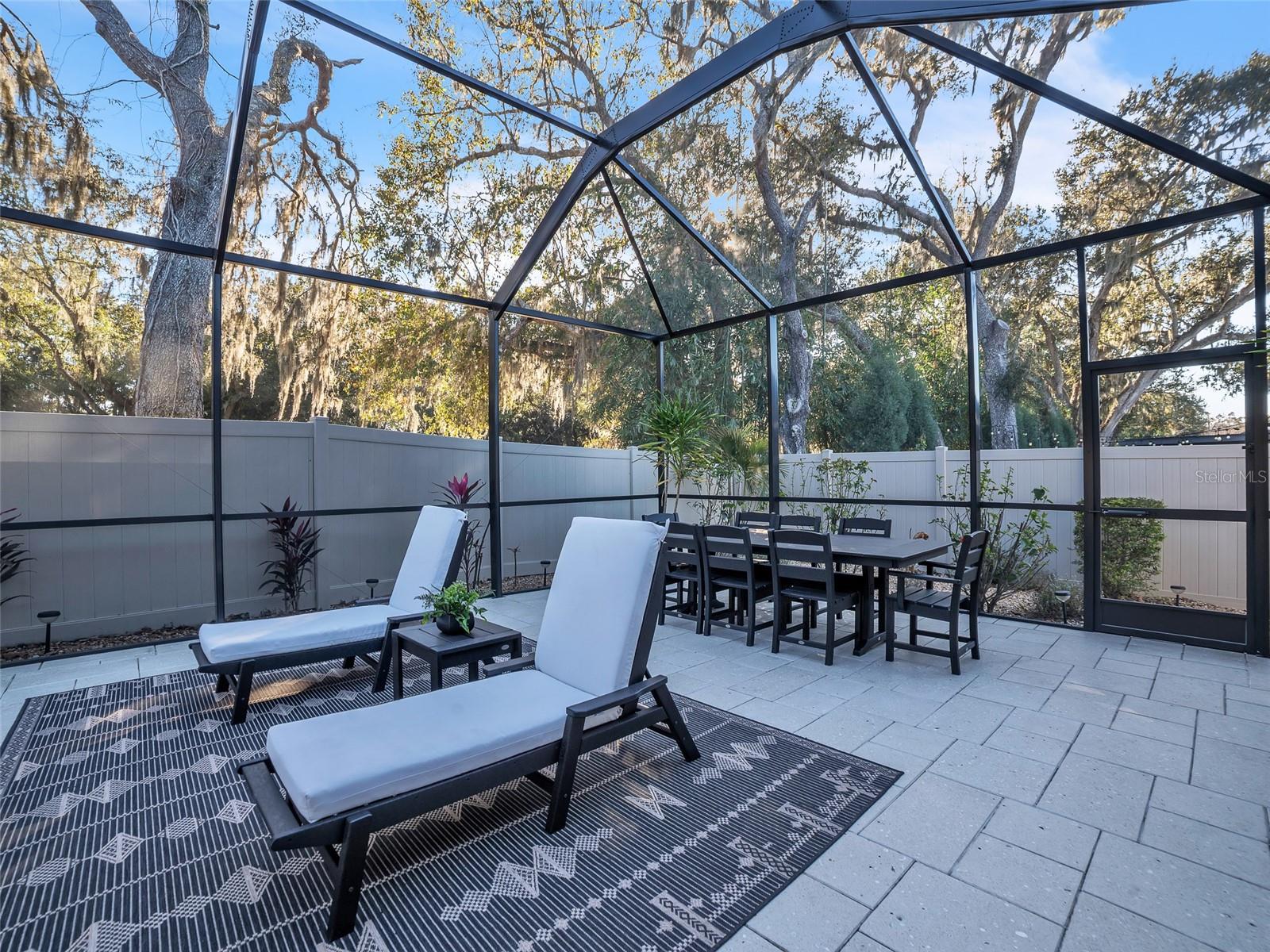 HICKORY BREEZE SUB - Residential