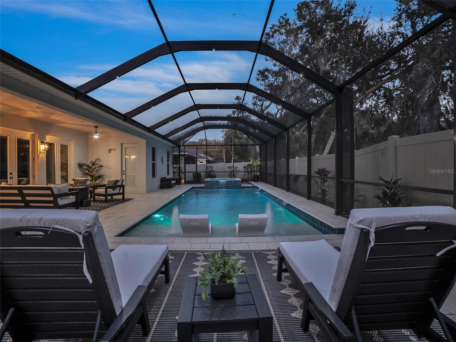 HICKORY BREEZE SUB - Residential