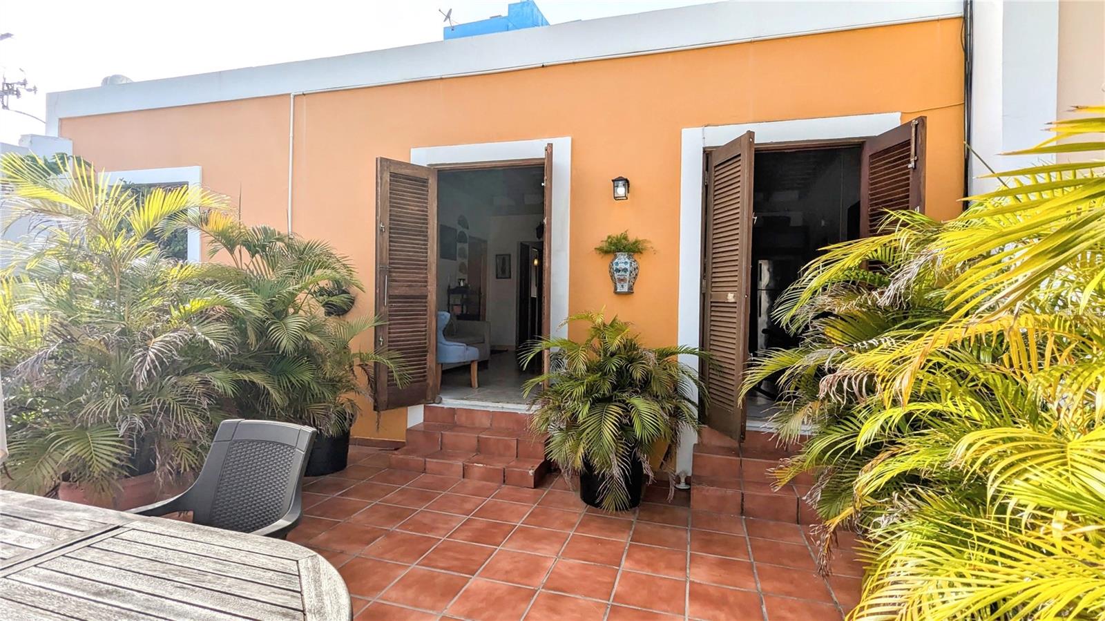 LUNA LUNA - Residential