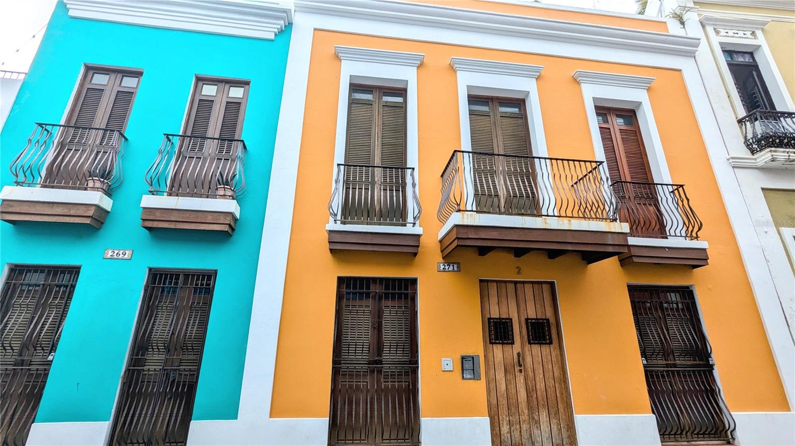 LUNA LUNA - Residential