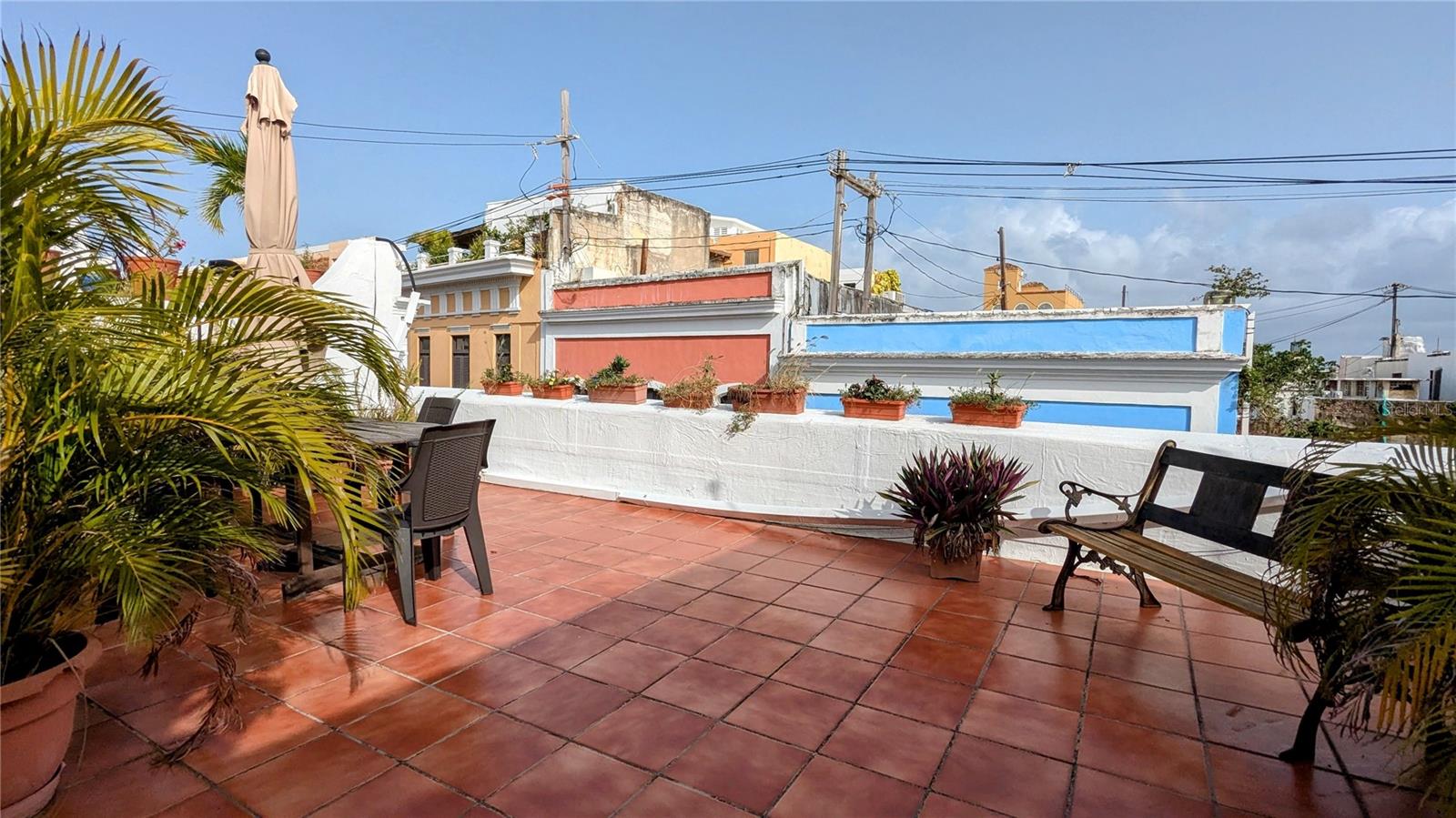 LUNA LUNA - Residential