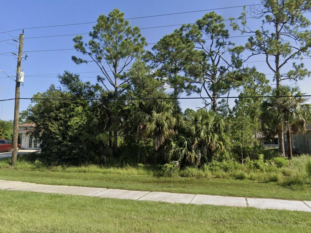 Photo of 19 W Price Boulevard, North Port, FL 34286 (MLS # D6144210)