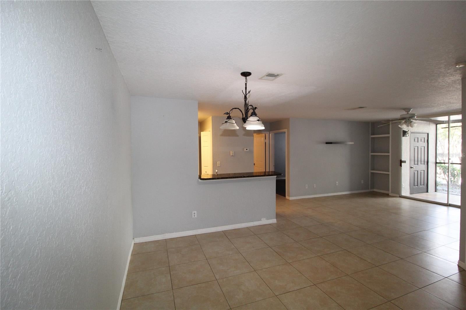 7511 SEURAT STREET 10106