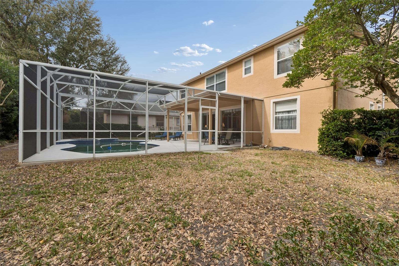 EMERALD FOREST - Residential