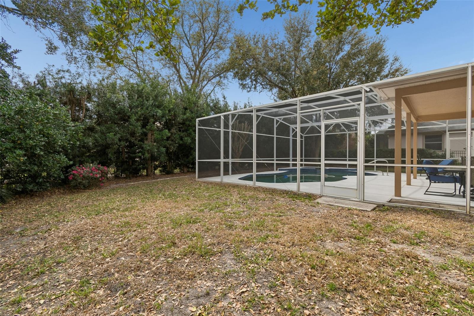 EMERALD FOREST - Residential