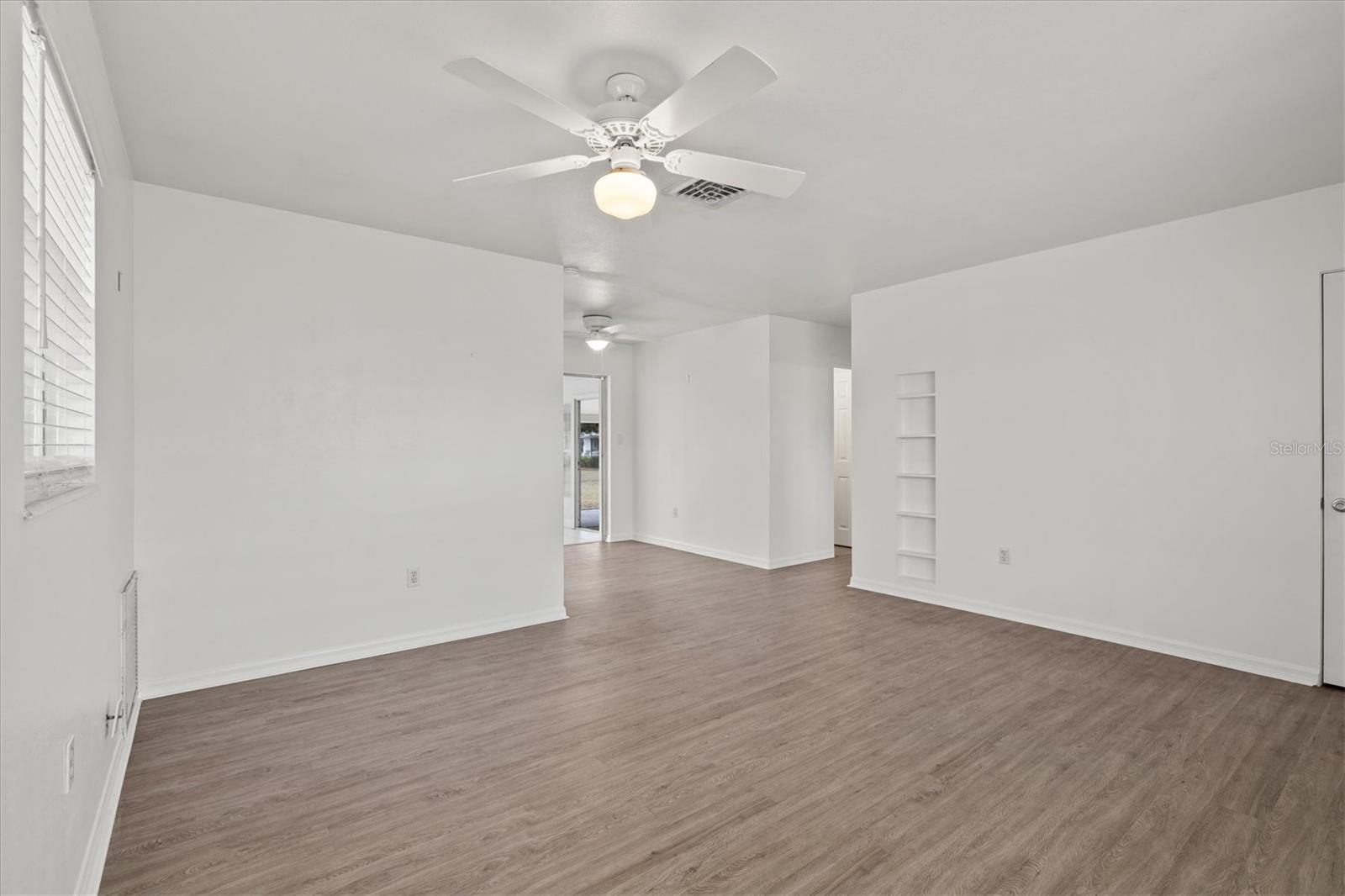 BEACH VILLAGE - Residential