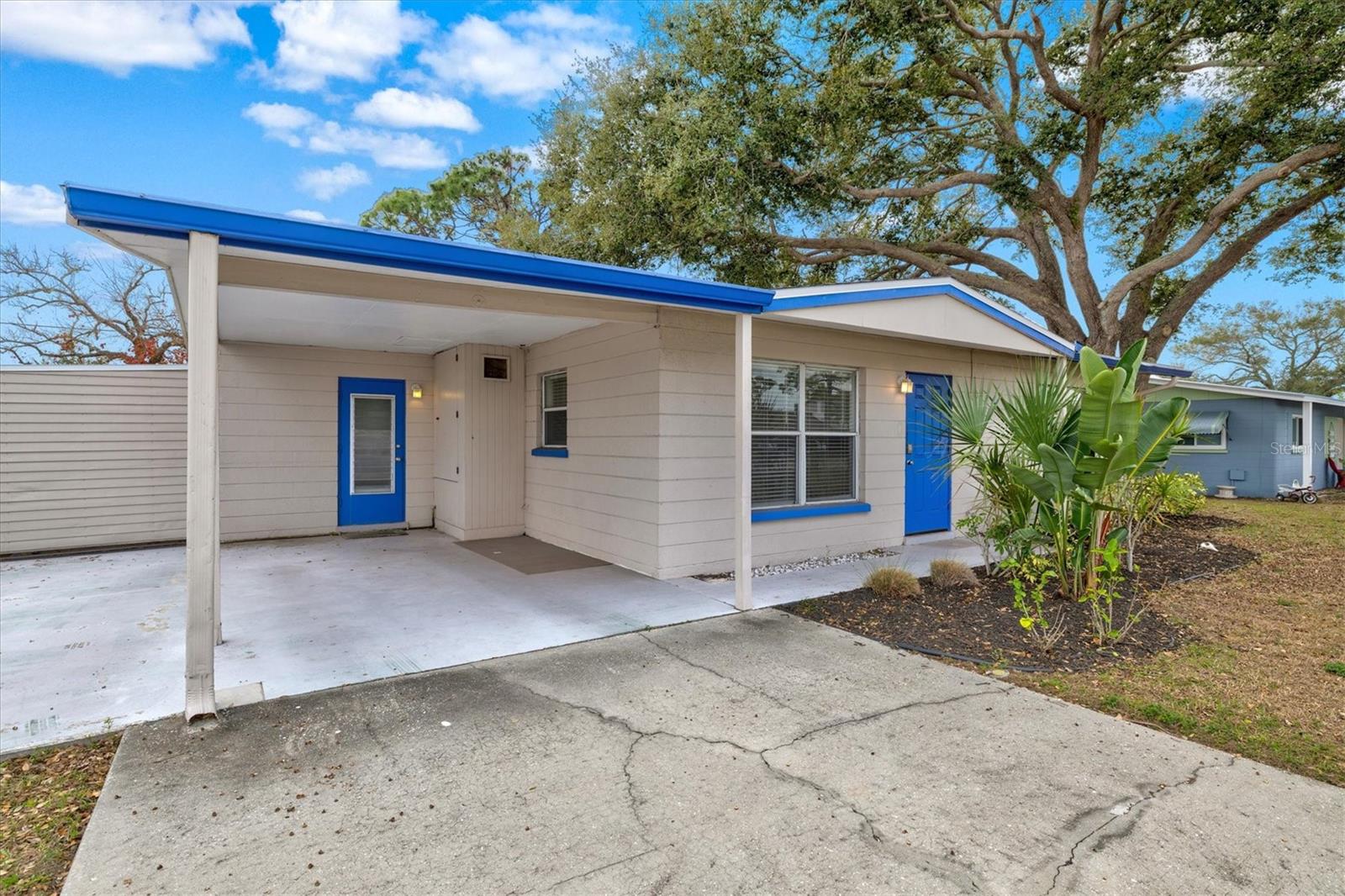 BEACH VILLAGE - Residential