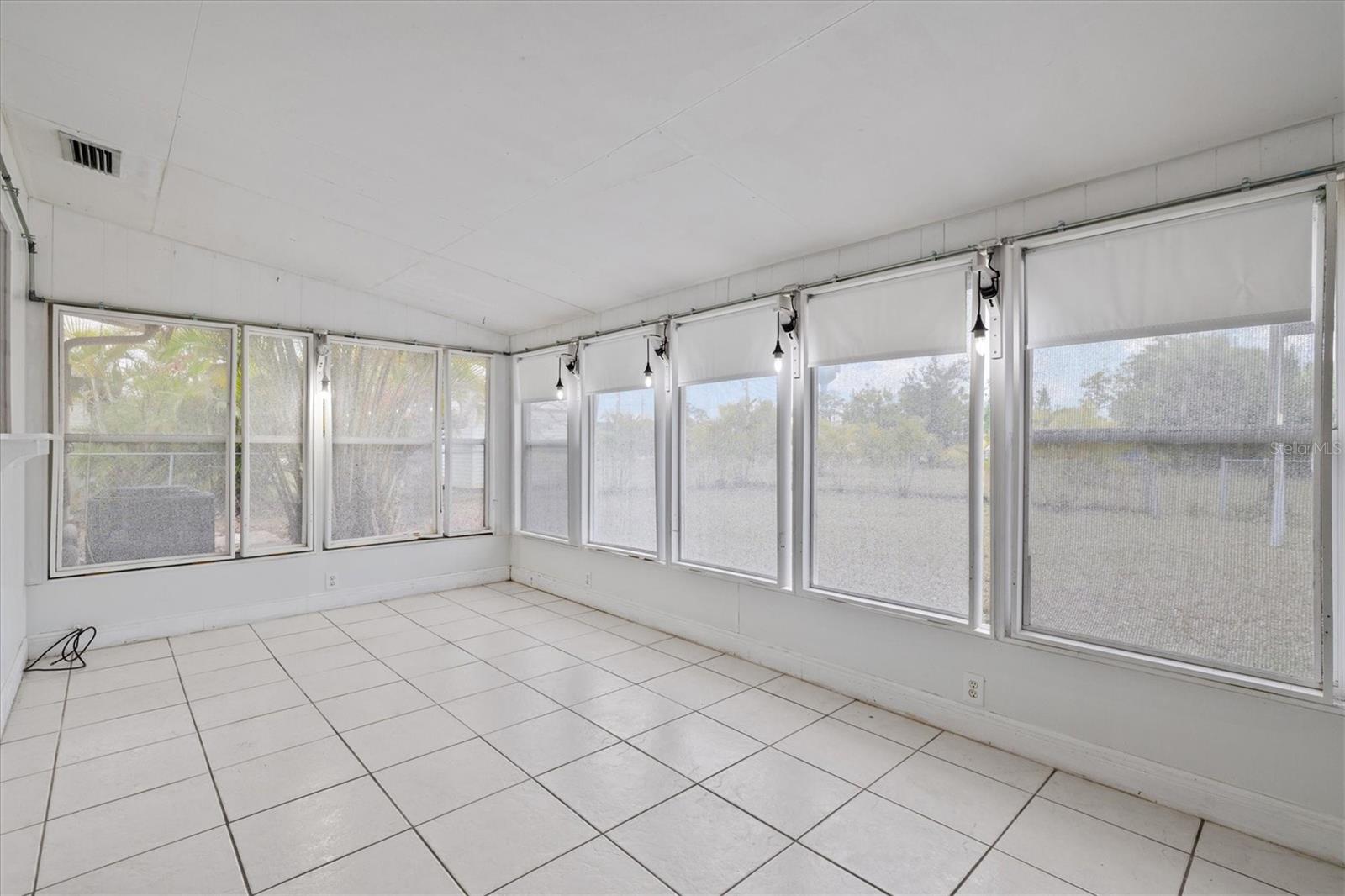 BEACH VILLAGE - Residential