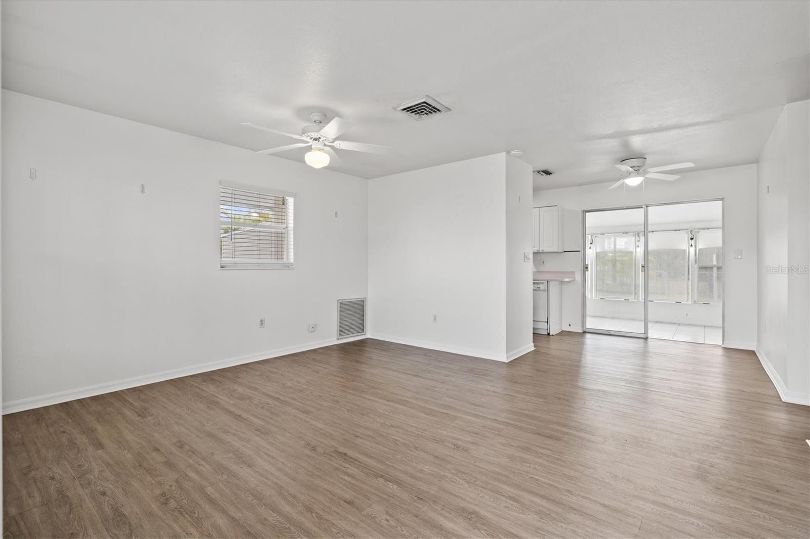 BEACH VILLAGE - Residential