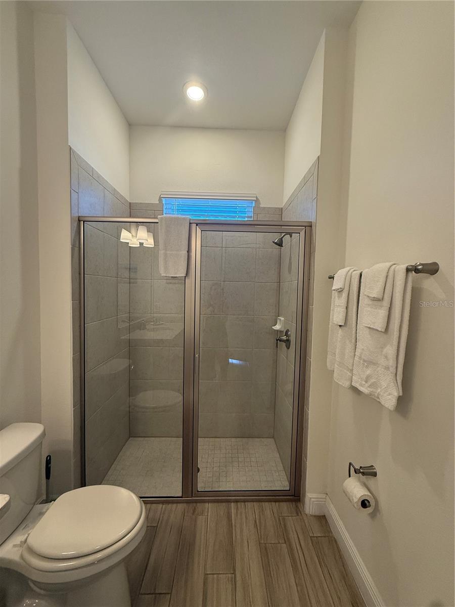 MARGARITAVILLE / ROLLING OAKS PH 6 - Residential