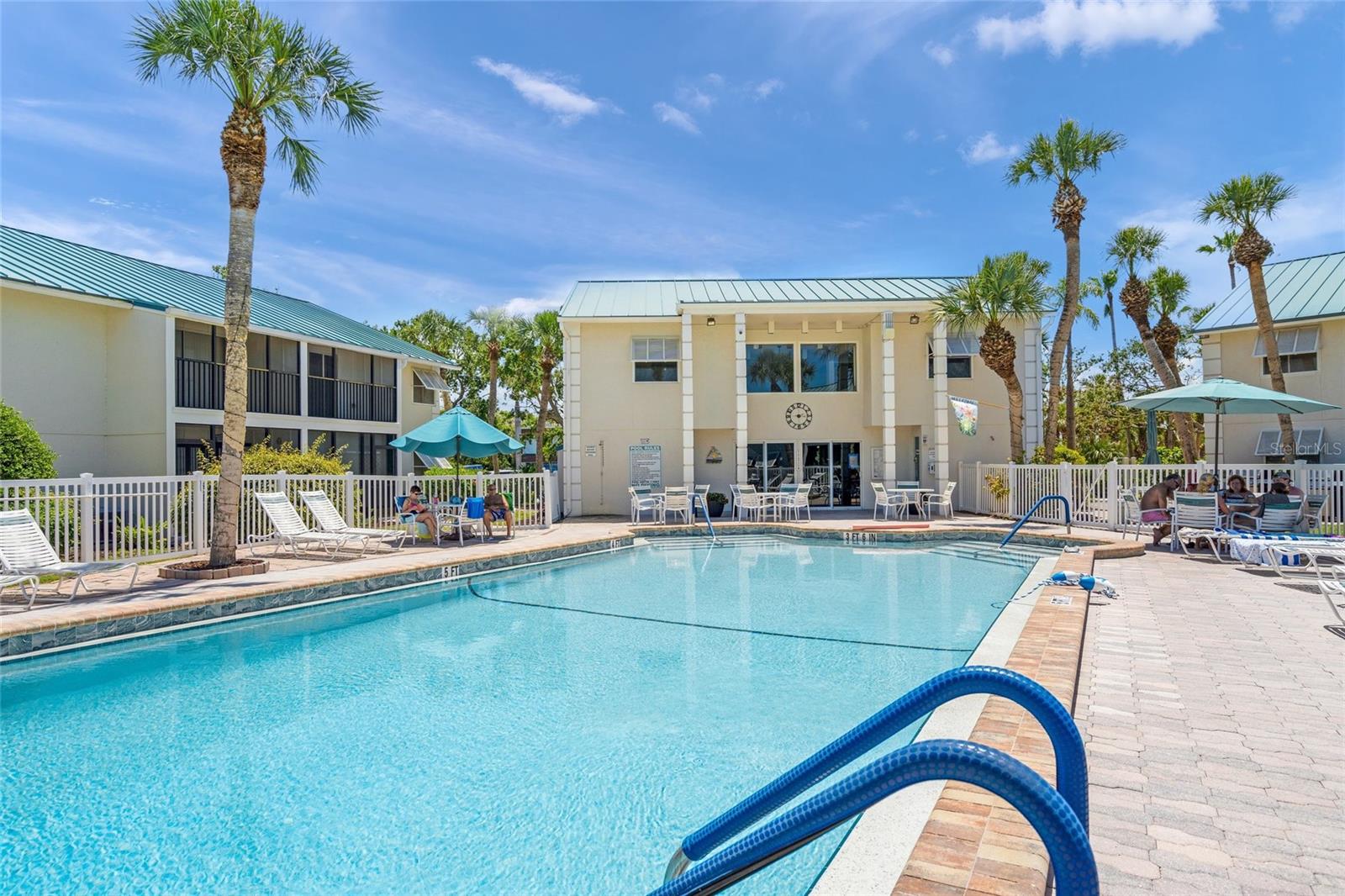 5681 MIDNIGHT PASS ROAD 104