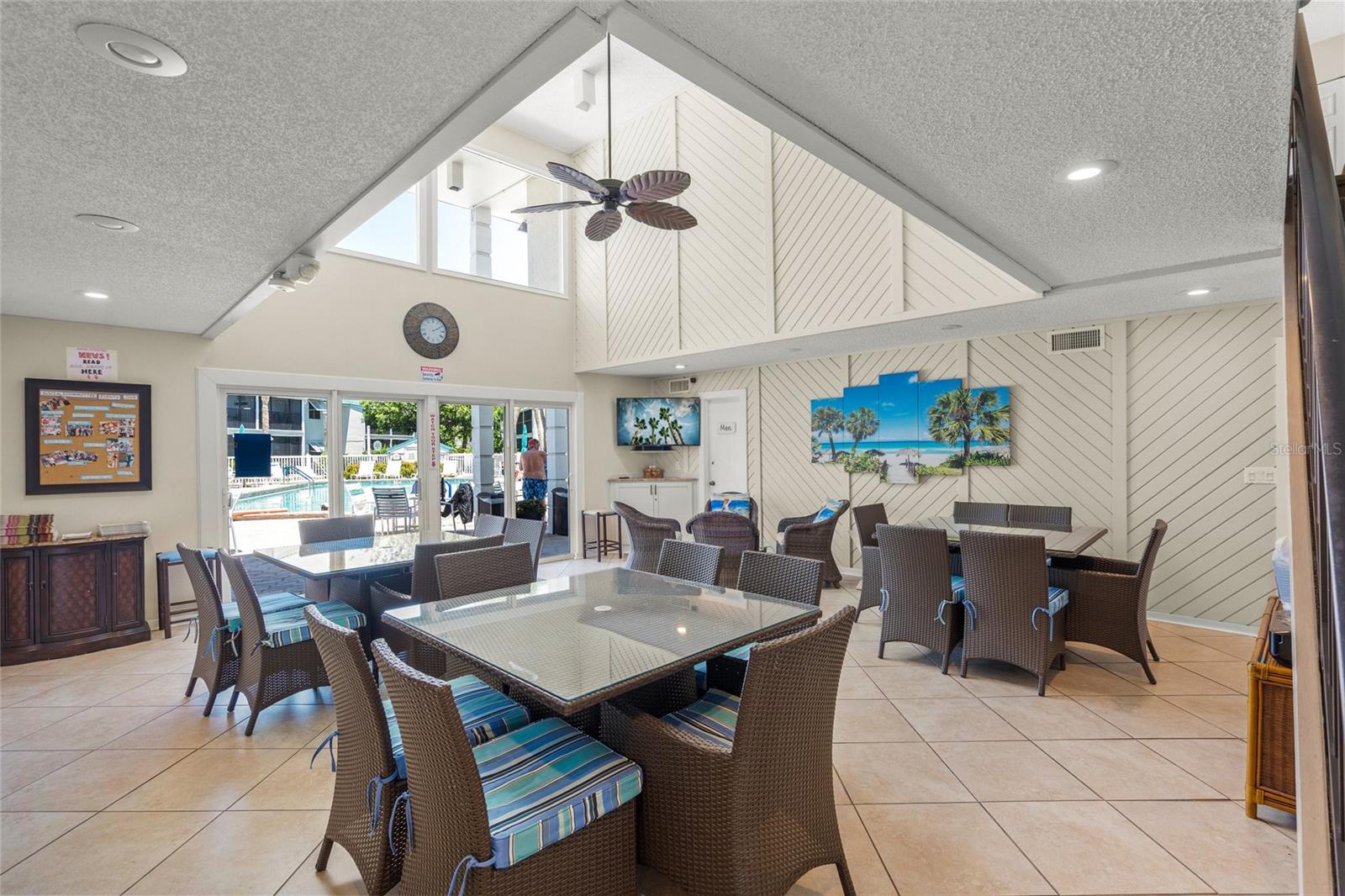 WHITE SANDS VILLAGE - Residential