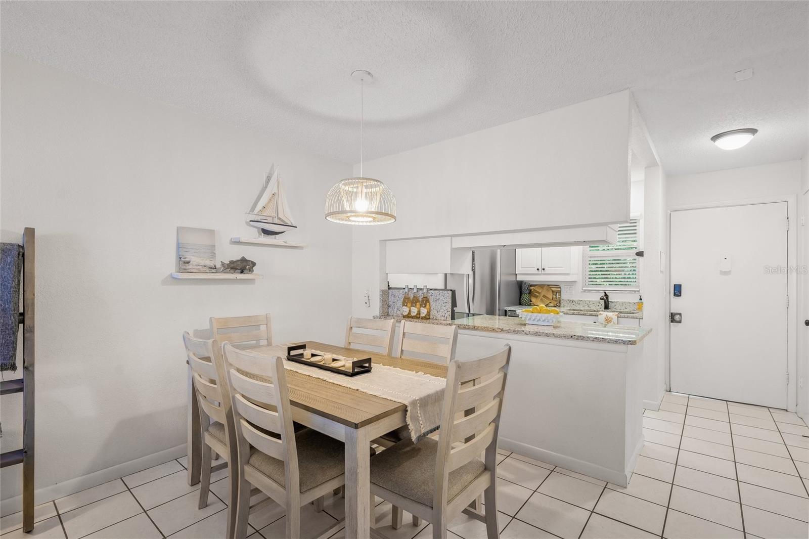 WHITE SANDS VILLAGE - Residential