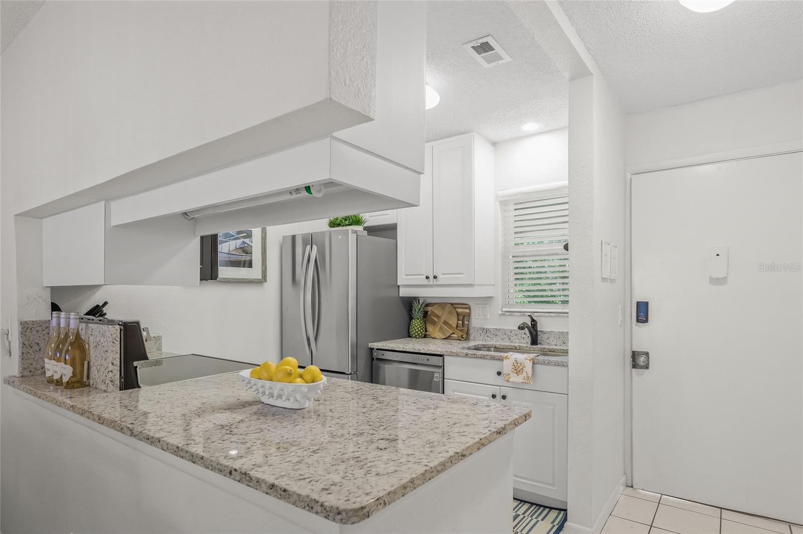 WHITE SANDS VILLAGE - Residential