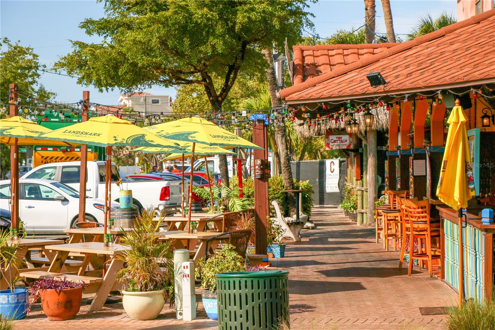 WHITE SANDS VILLAGE - Residential