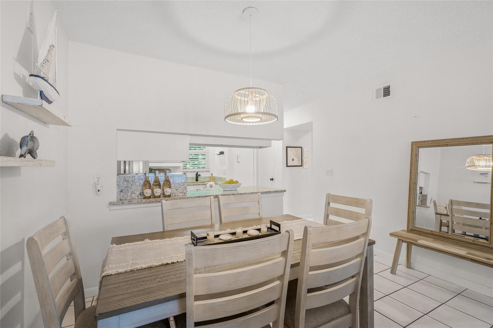 WHITE SANDS VILLAGE - Residential