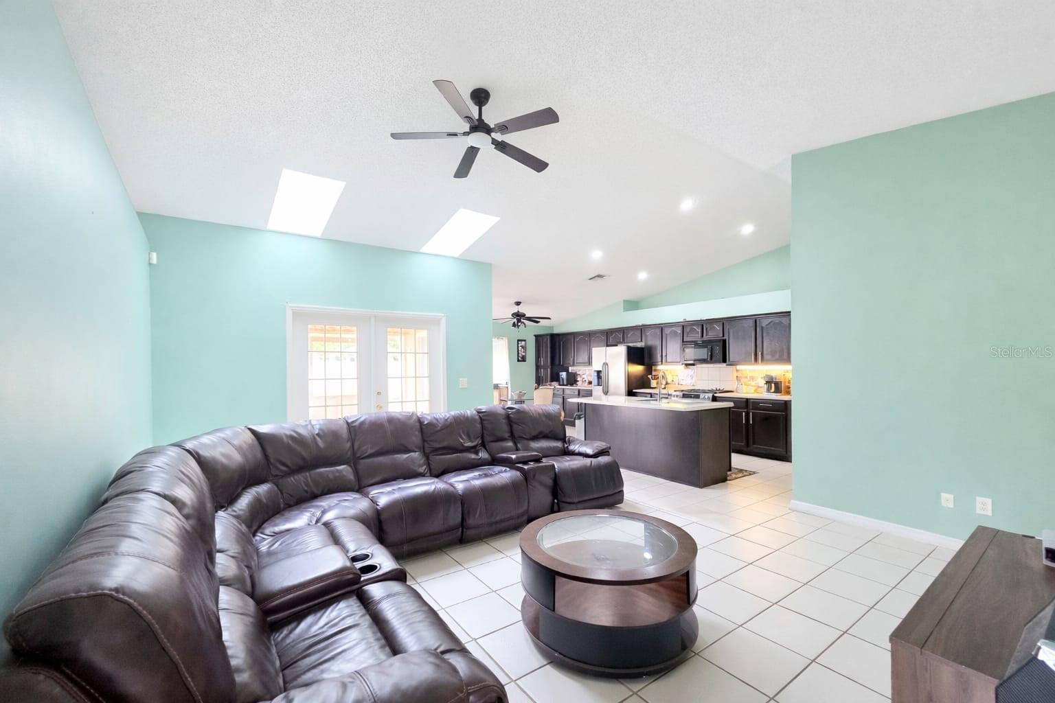 POINCIANA NBRHD 3 VILLAGE 3 - Residential