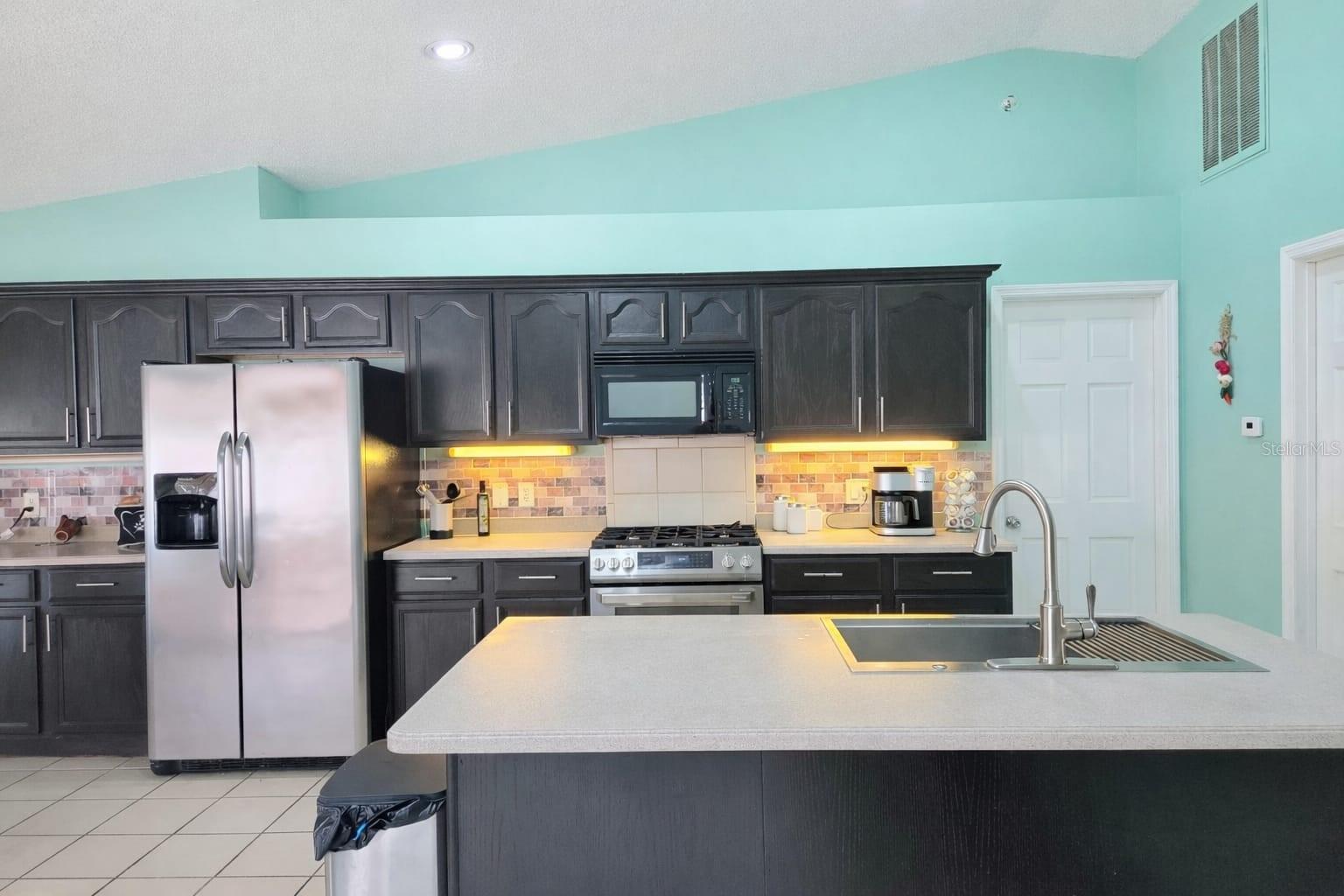 POINCIANA NBRHD 3 VILLAGE 3 - Residential