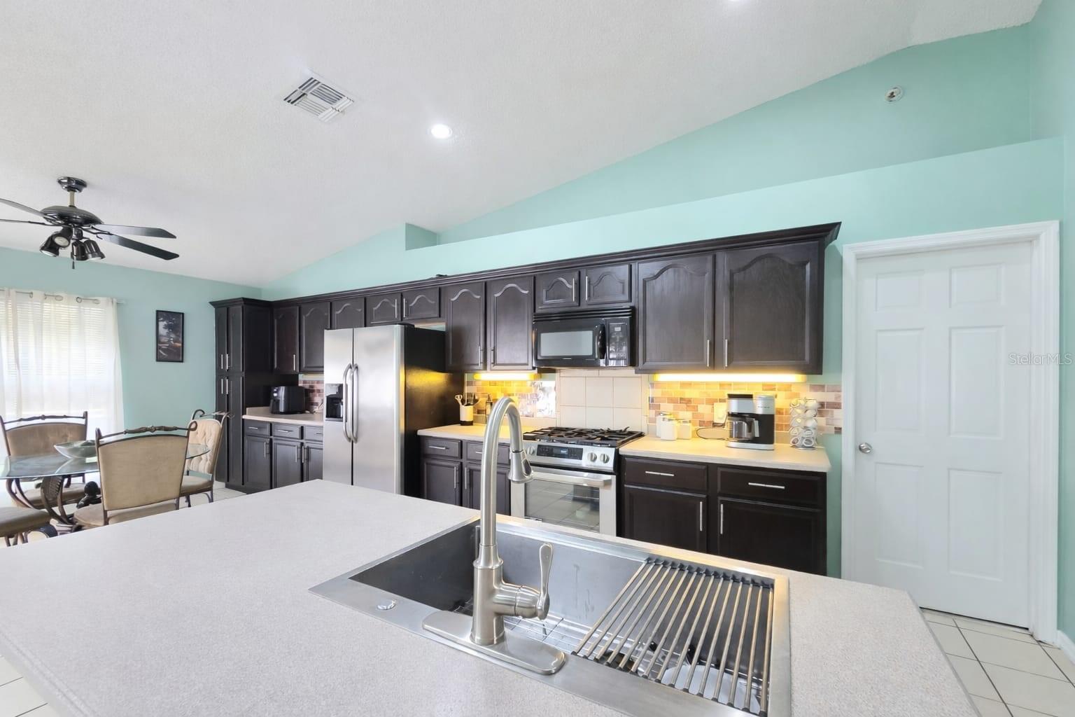 POINCIANA NBRHD 3 VILLAGE 3 - Residential