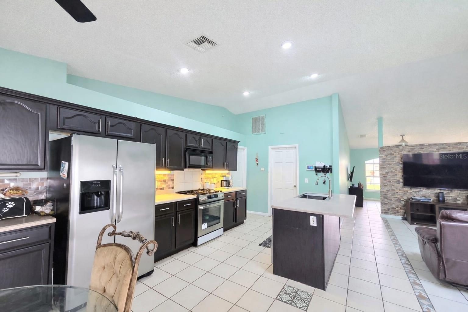 POINCIANA NBRHD 3 VILLAGE 3 - Residential