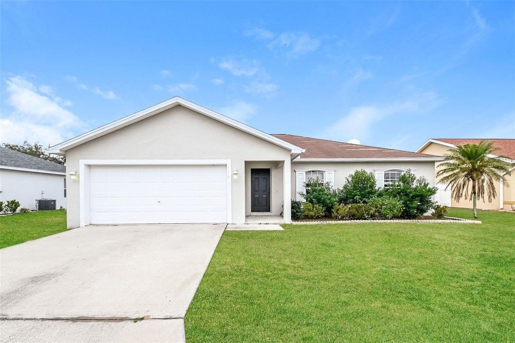 Photo of 4512 Great Blue Heron Drive, Lakeland, FL 33812 (MLS # O6405240)