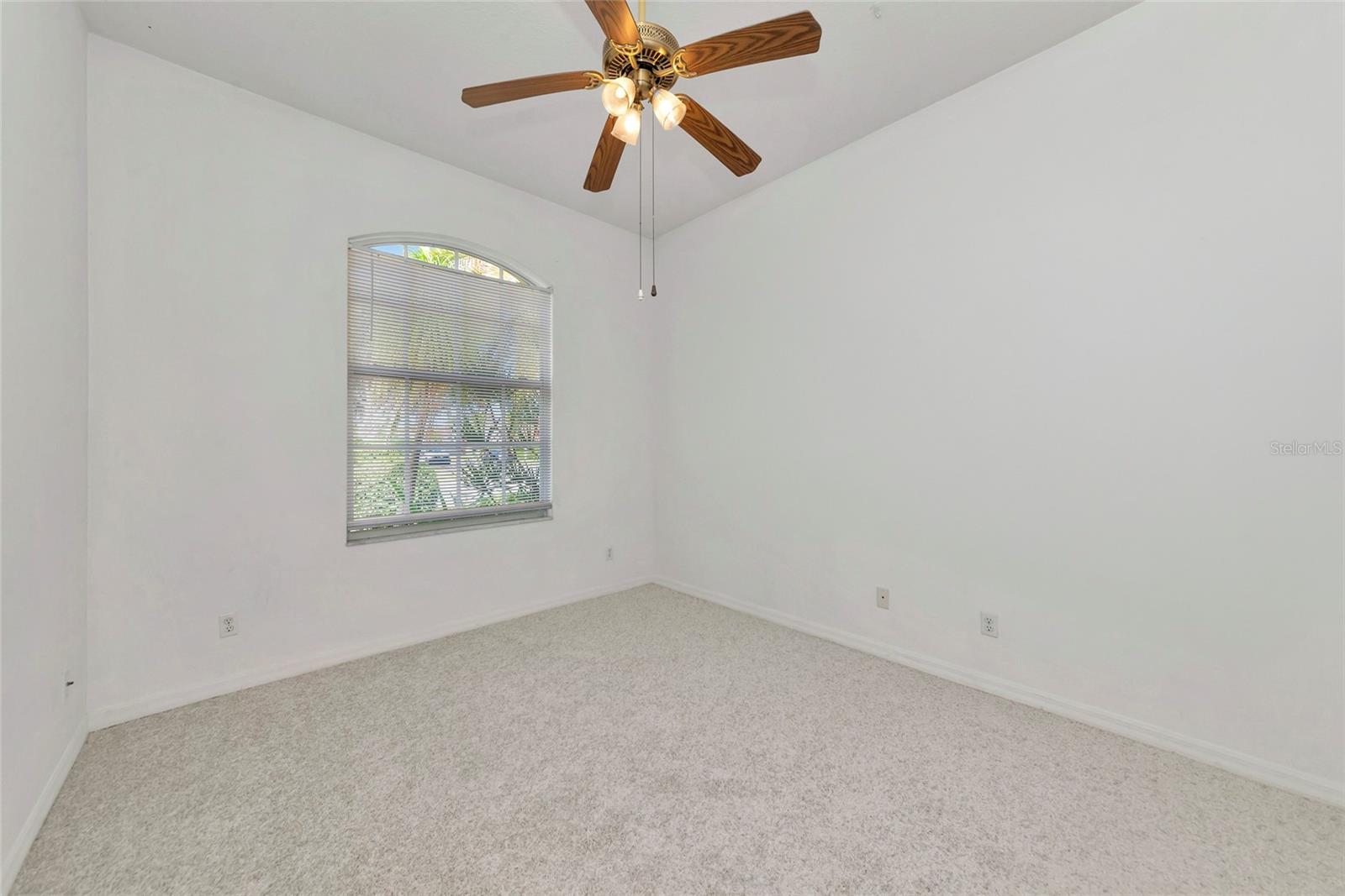 STONEBRIDGE - Residential