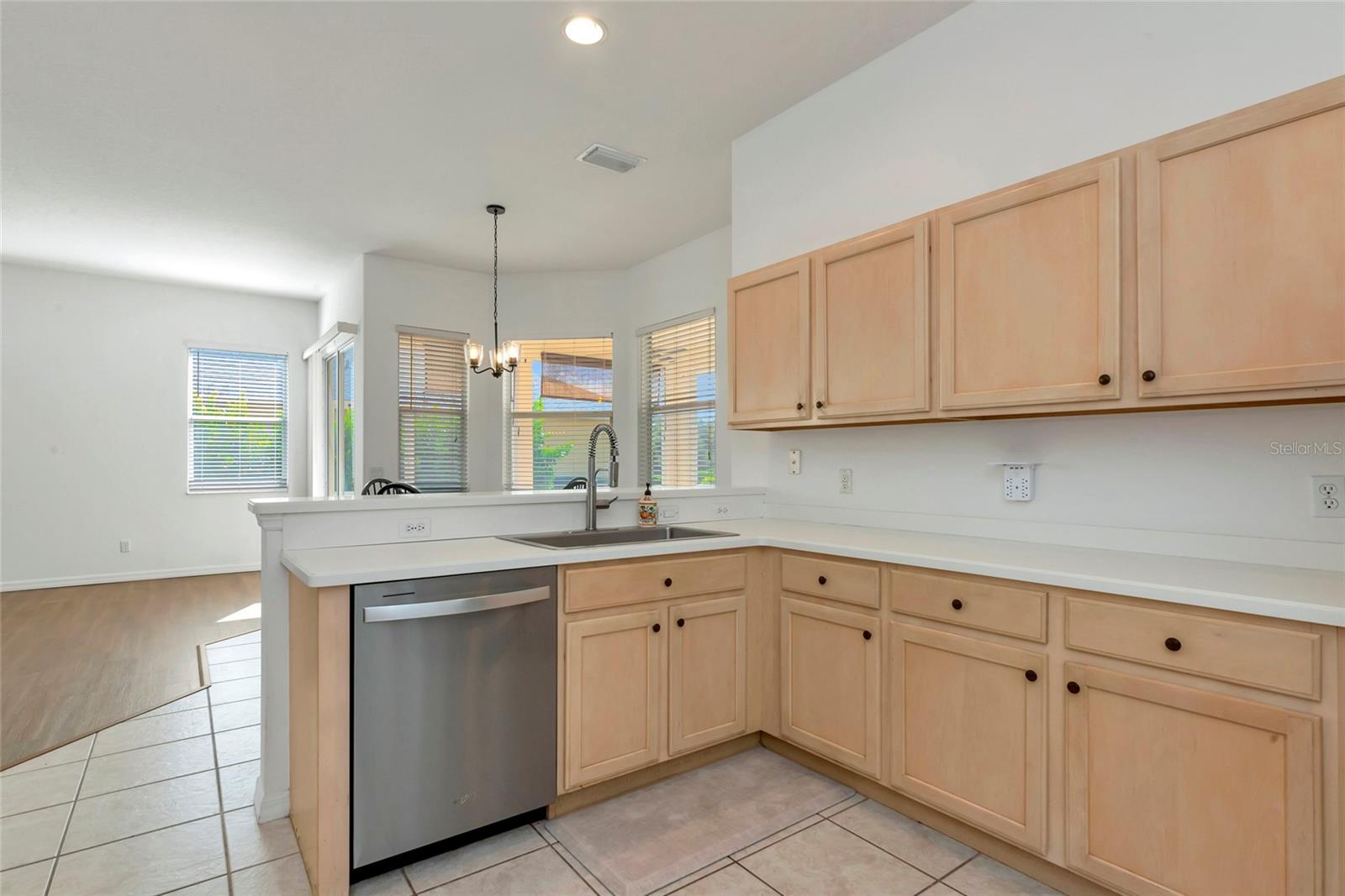 4950 FLAGSTONE DRIVE