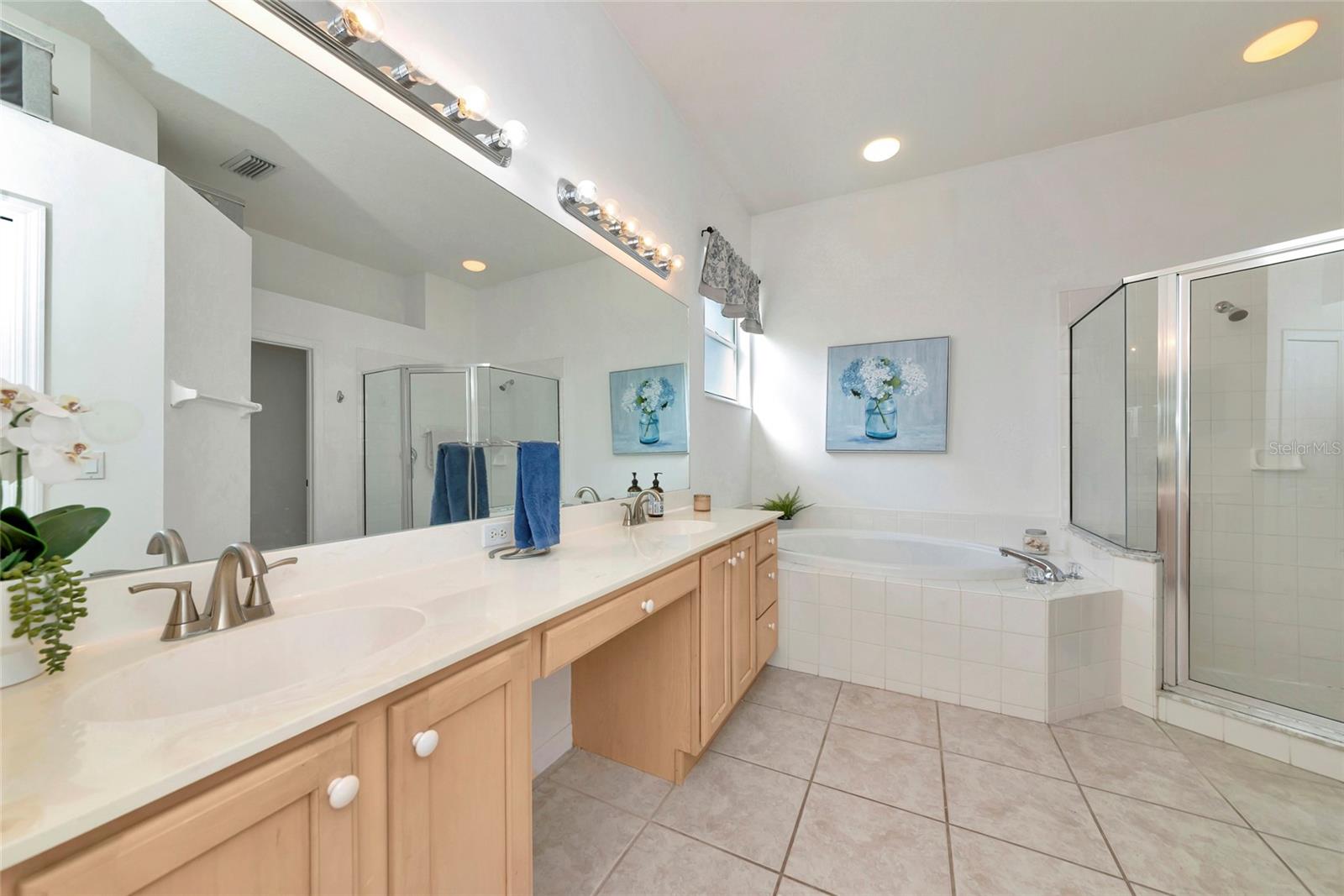 STONEBRIDGE - Residential