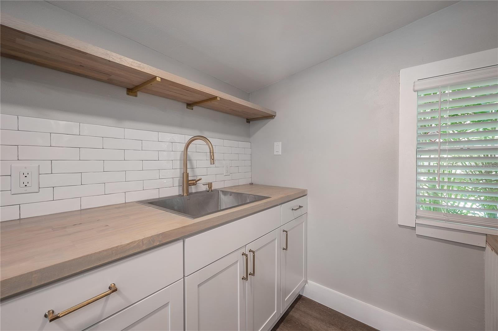 NORTH PARK ANNEX - Residential Lease