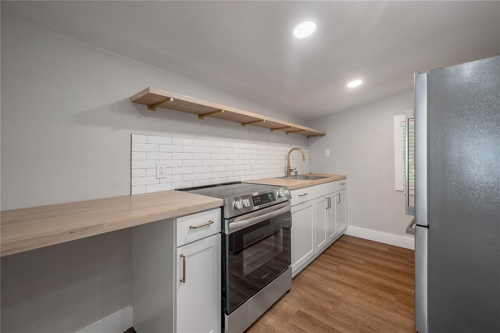 NORTH PARK ANNEX - Residential Lease