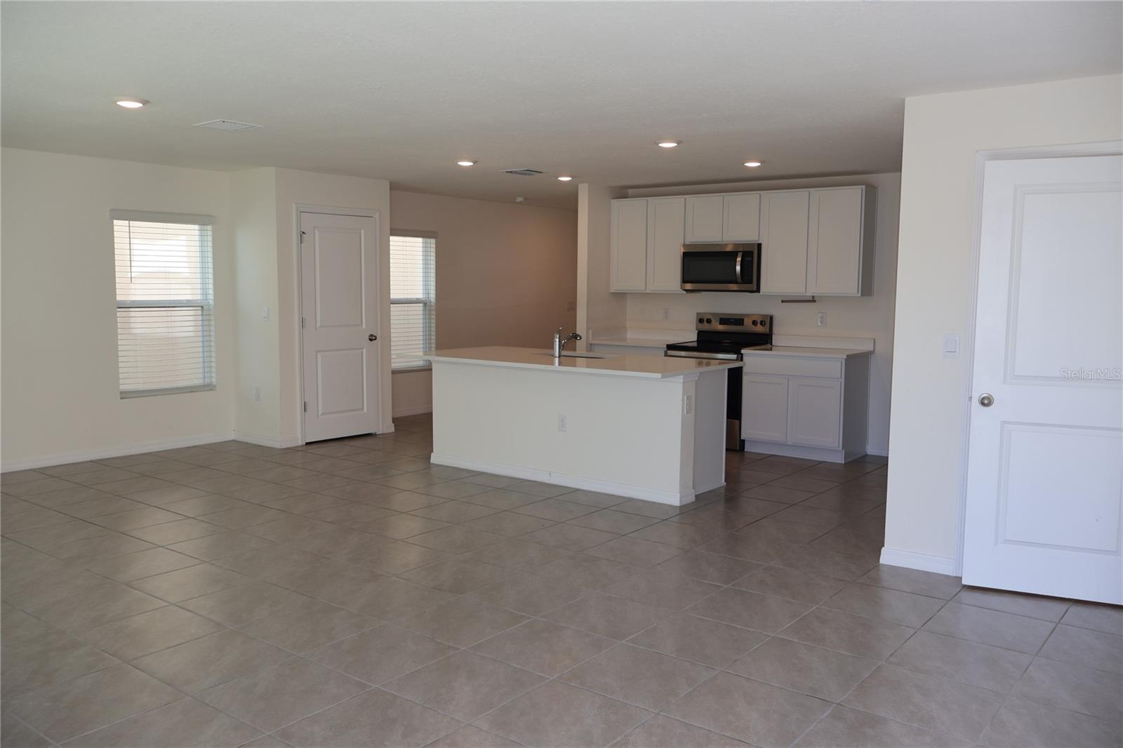 OCALA XINGS SOUTH PH ONE - Residential Lease