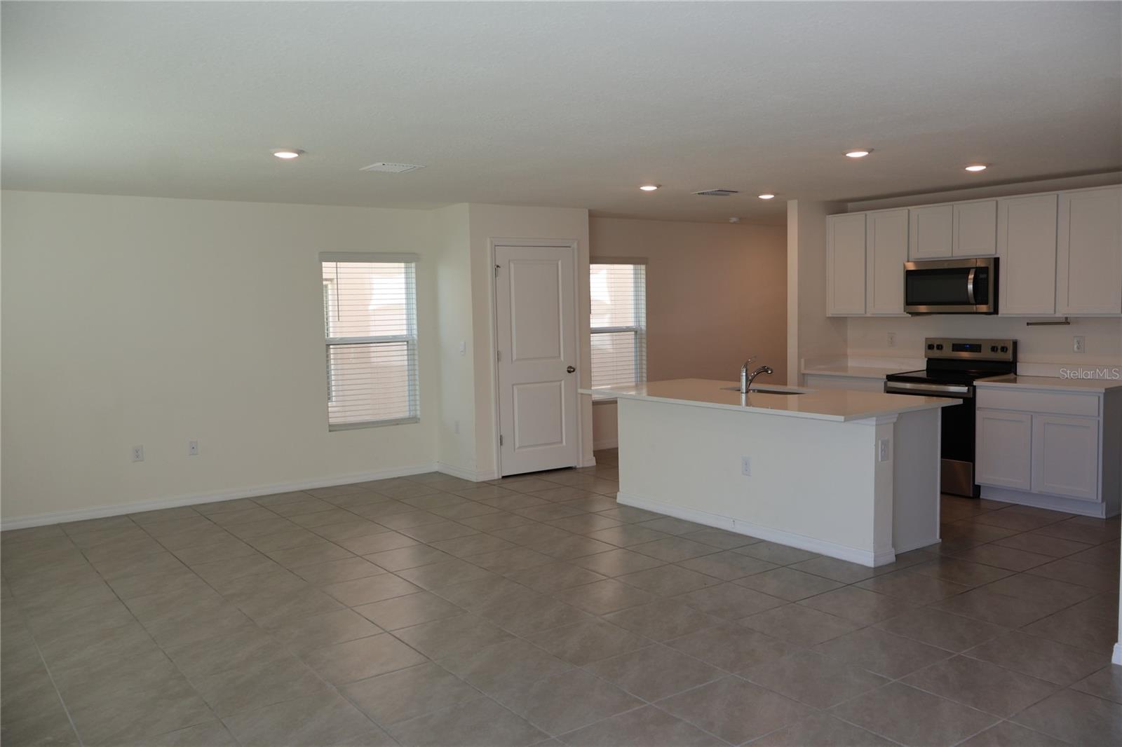 OCALA XINGS SOUTH PH ONE - Residential Lease