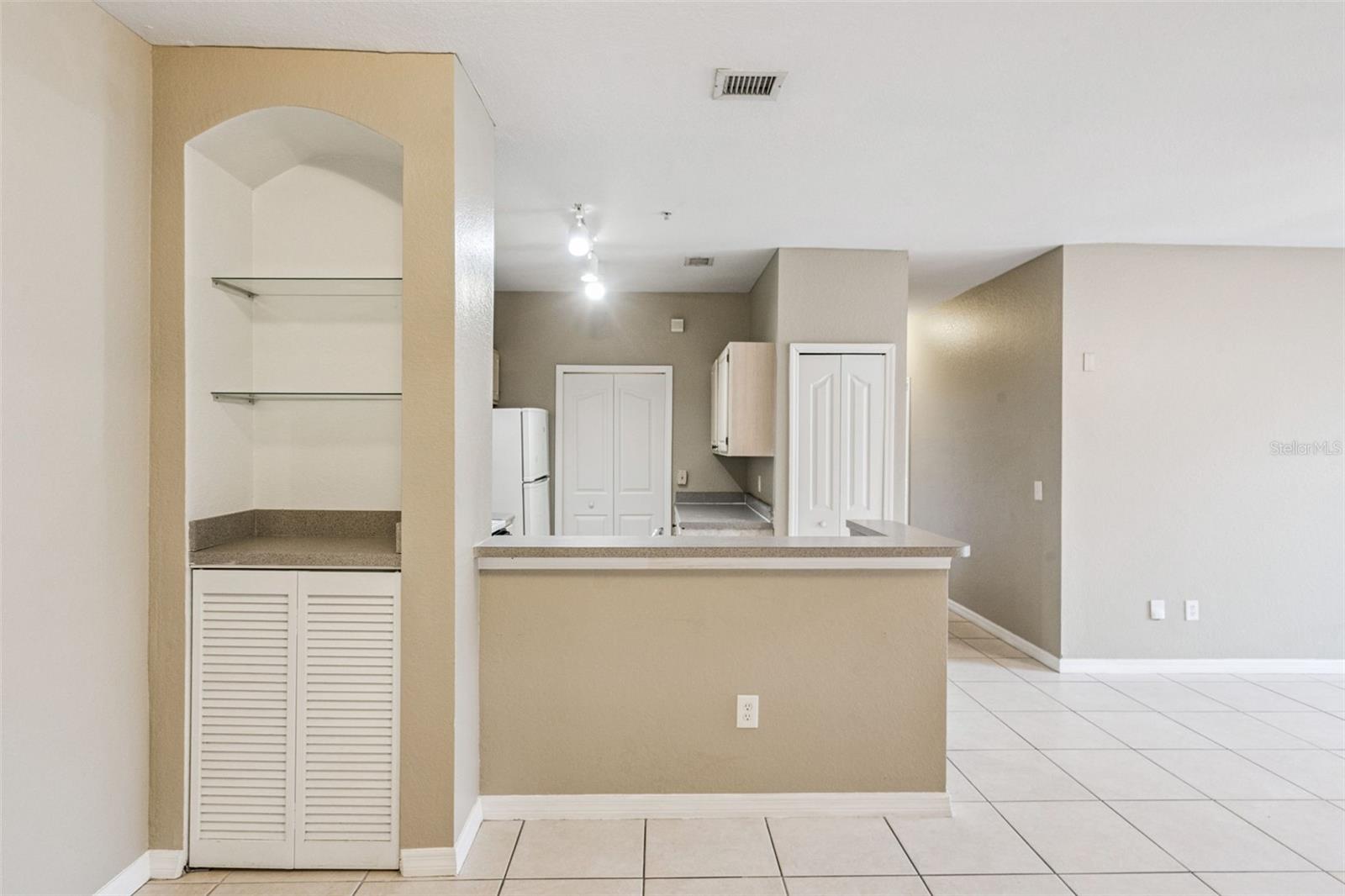 BELLA TERRA CONDOMINIUM - Residential