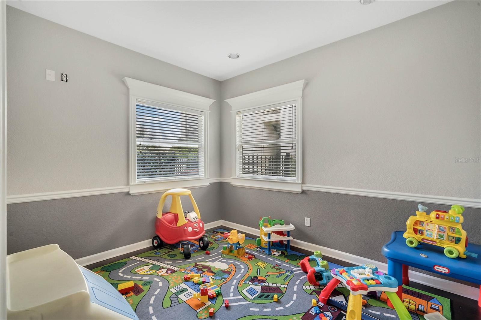 BELLA TERRA CONDOMINIUM - Residential