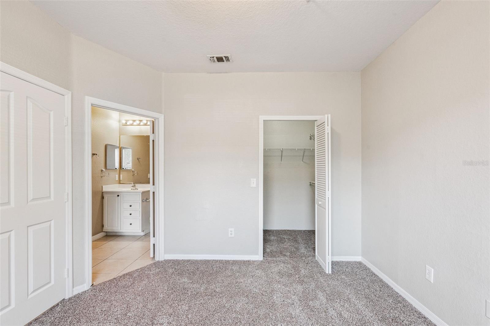 BELLA TERRA CONDOMINIUM - Residential