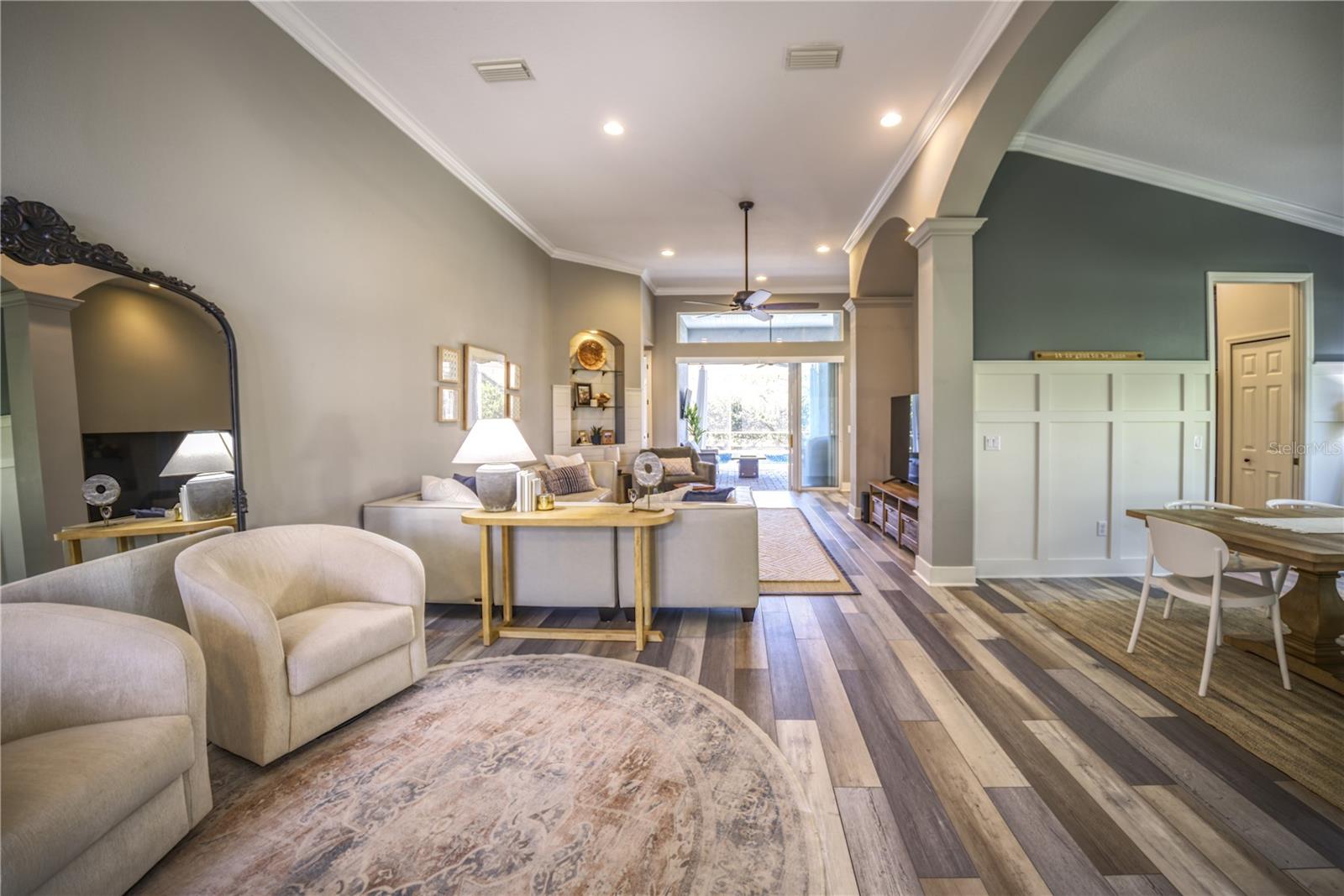 HARBORAGE ON BRADEN RIVER PH I - Residential Lease