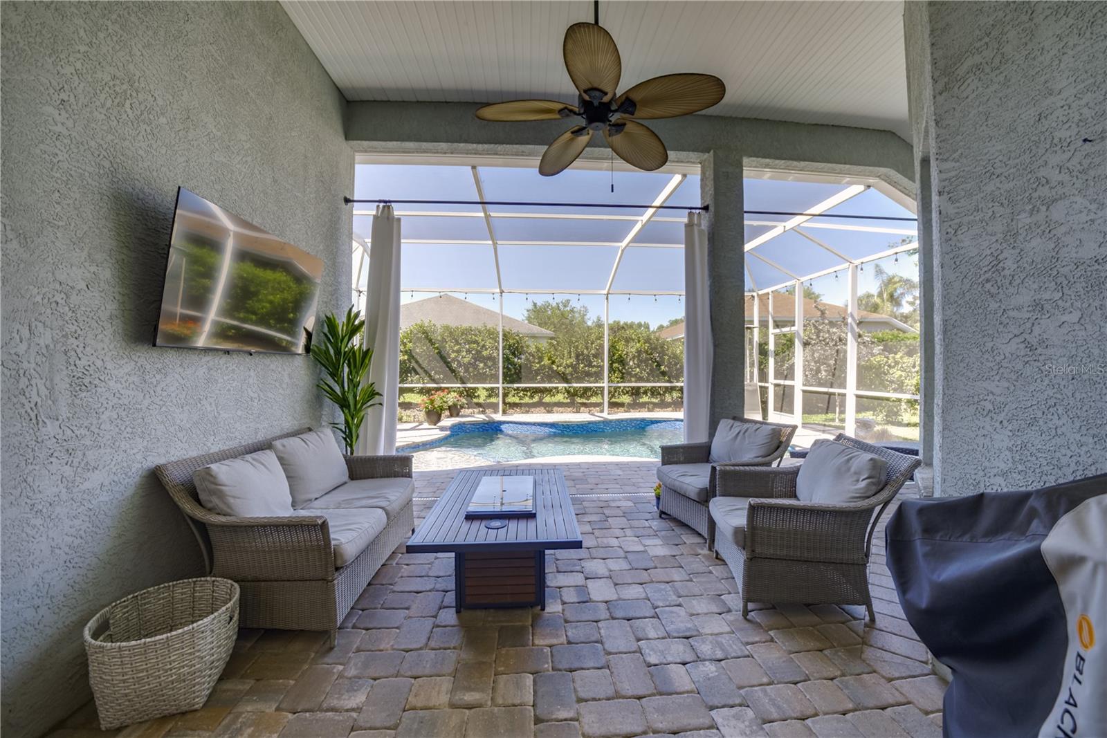 HARBORAGE ON BRADEN RIVER PH I - Residential Lease