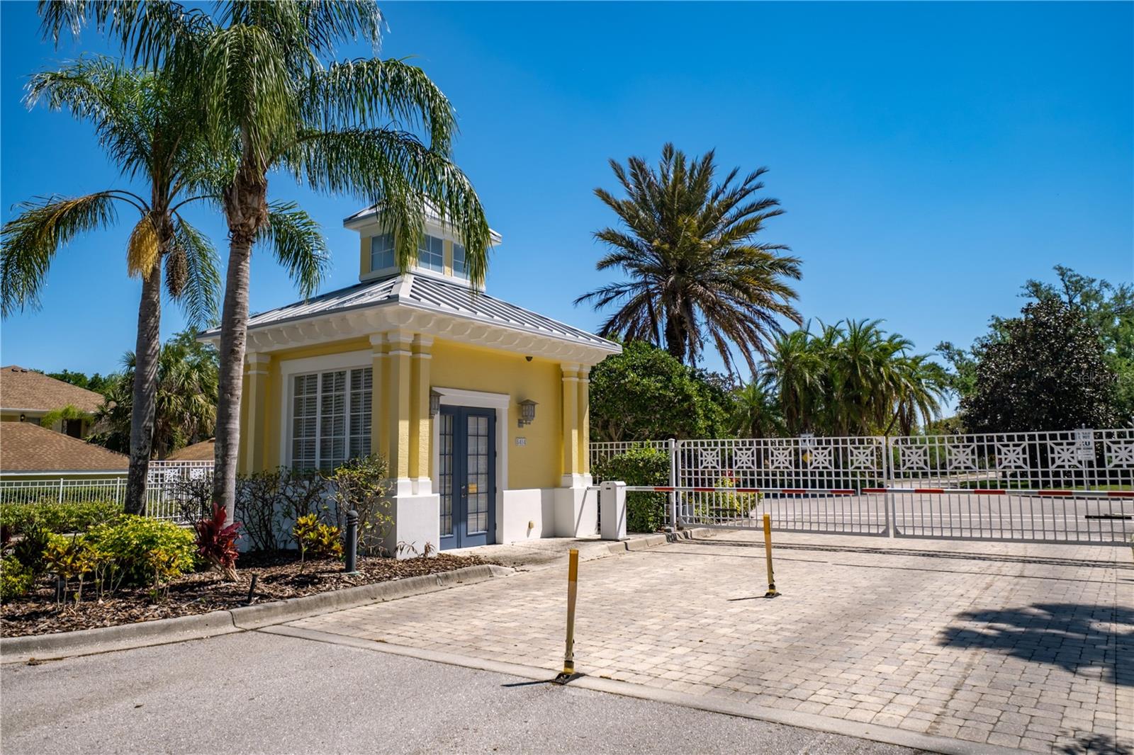 HARBORAGE ON BRADEN RIVER PH I - Residential Lease