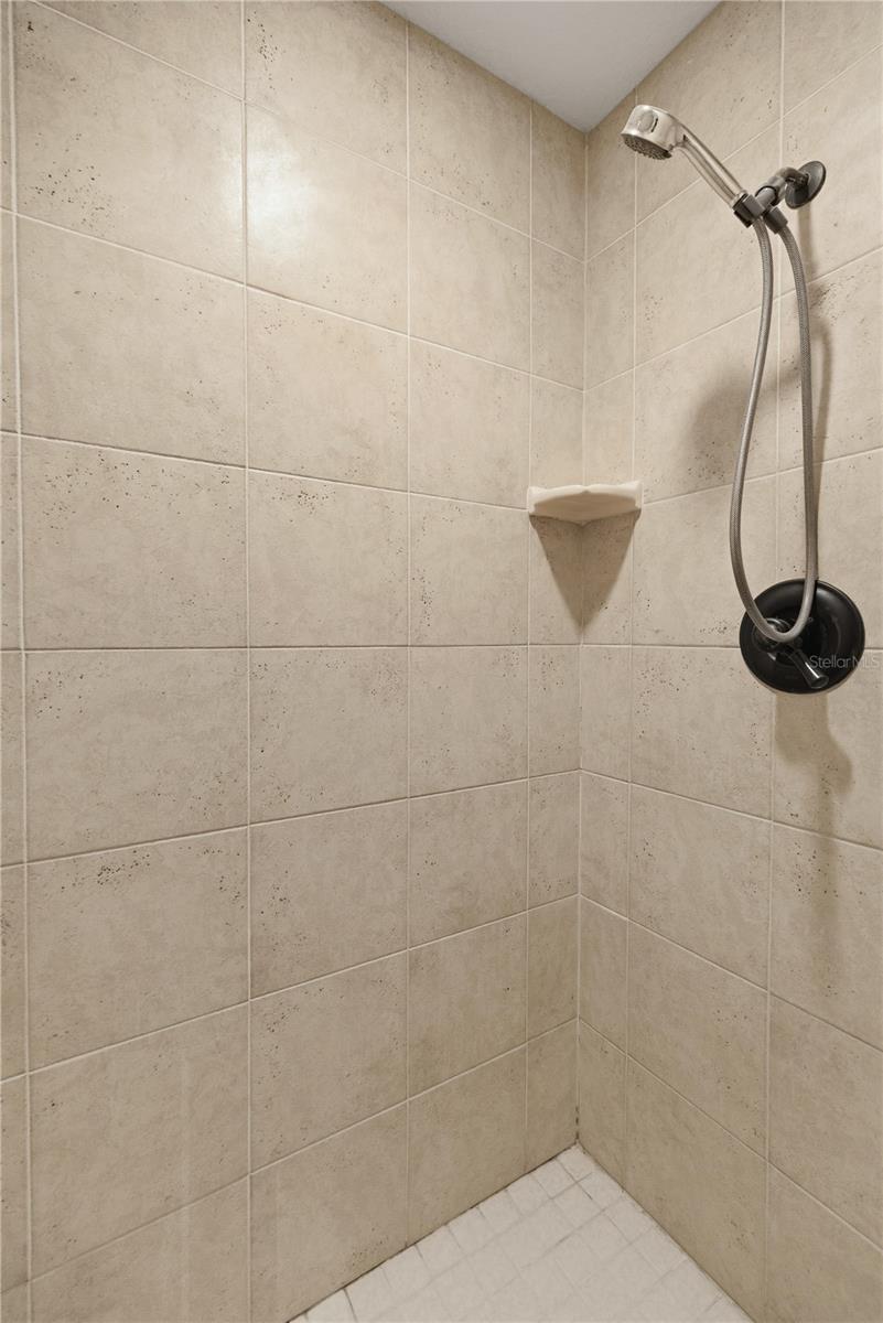 SUN TREE - Residential