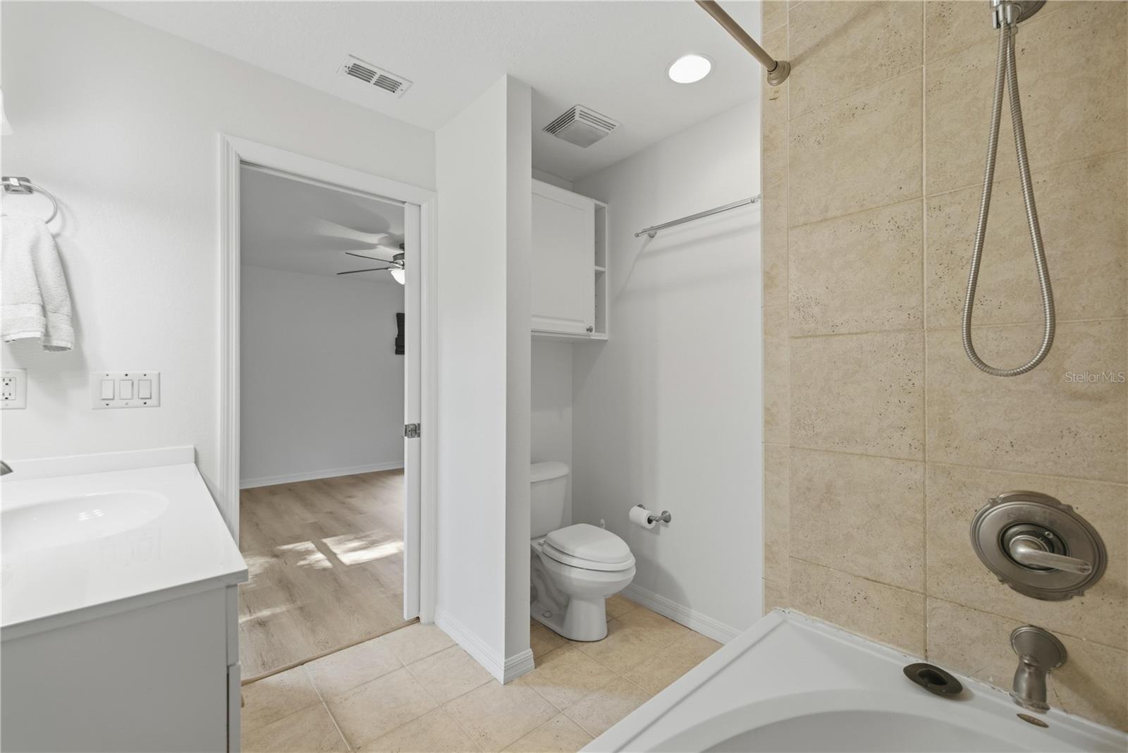 SUN TREE - Residential